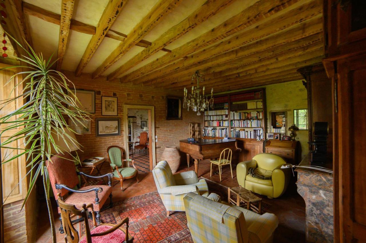 Chambre d'Hôtes La Ferme du Pré-Martin La Genevraie Exterior foto