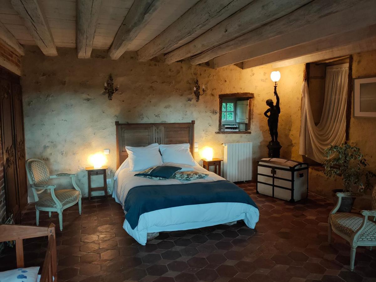 Chambre d'Hôtes La Ferme du Pré-Martin La Genevraie Exterior foto