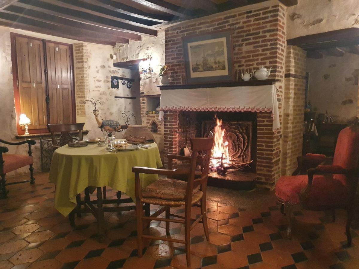 Chambre d'Hôtes La Ferme du Pré-Martin La Genevraie Exterior foto